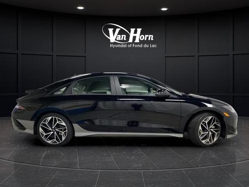 2023 Hyundai IONIQ 6 SEL