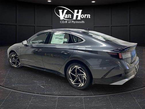 2026 Hyundai SONATA SEL