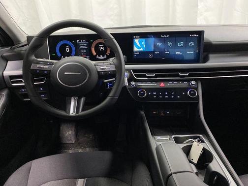 2025 Hyundai SONATA Hybrid SE