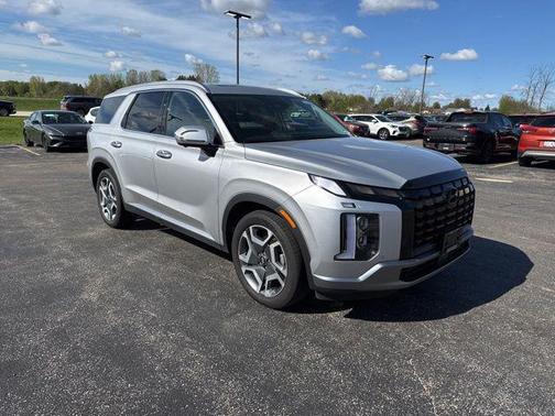 Typhoon Silver 2025 Hyundai PALISADE SEL Premium 8P