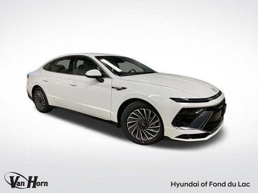 2025 Hyundai SONATA Hybrid SE