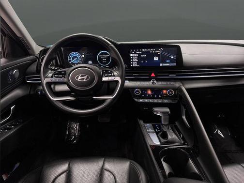 2024 Hyundai ELANTRA HEV Limited