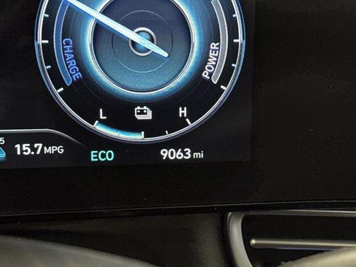 2024 Hyundai ELANTRA HEV Limited