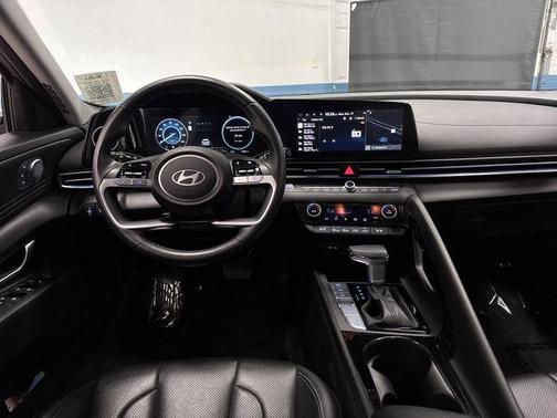 2024 Hyundai ELANTRA HEV Limited