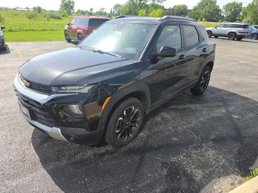 Mosaic Black Metallic 2023 Chevrolet Trailblazer LT