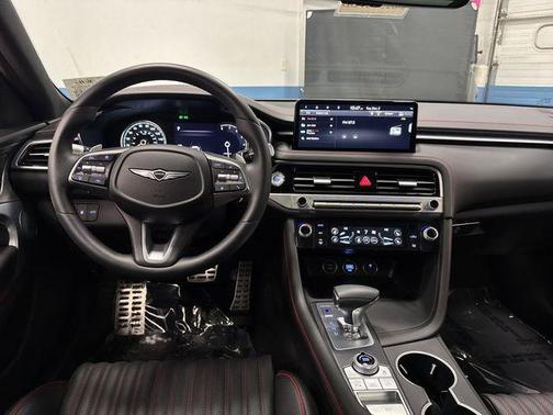 2025 Genesis G70 2.5T AWD