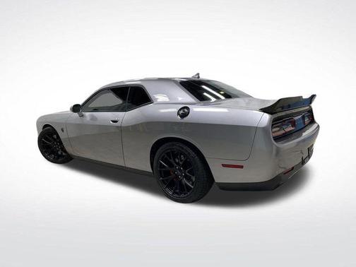 2015 Dodge Challenger SRT Hellcat