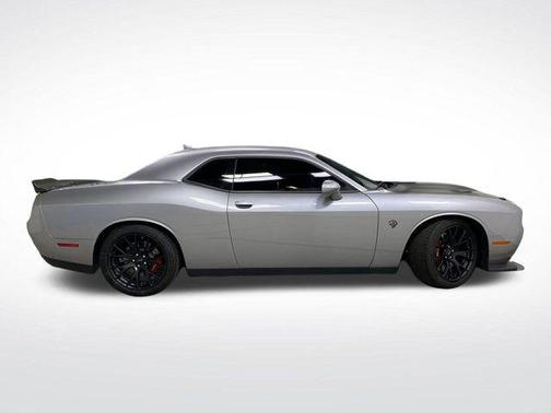2015 Dodge Challenger SRT Hellcat