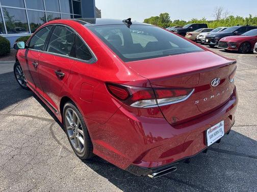 2019 Hyundai SONATA Limited 2.0T