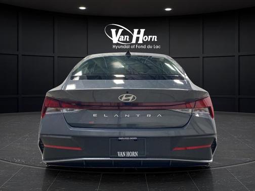 Ecotronic Gray 2026 Hyundai ELANTRA SE