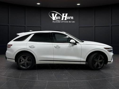 2024 Genesis GV70 2.5T AWD