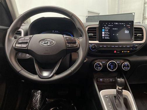 2023 Hyundai VENUE Limited
