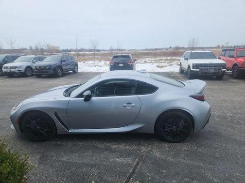 2025 Toyota GR86 Premium