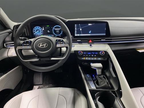 2026 Hyundai ELANTRA HEV Limited