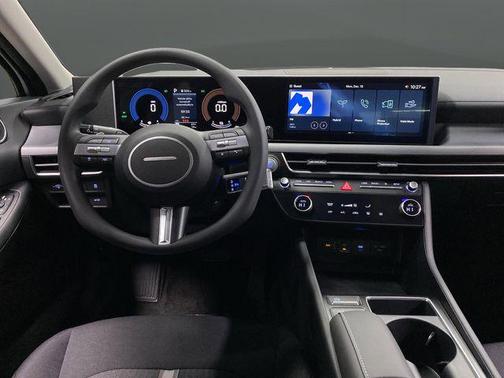 2026 Hyundai SONATA Hybrid Base