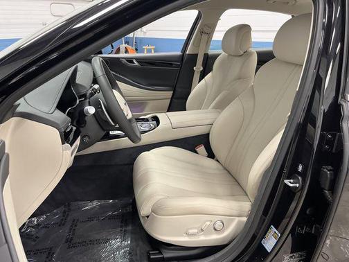 2024 Genesis G80 2.5T AWD