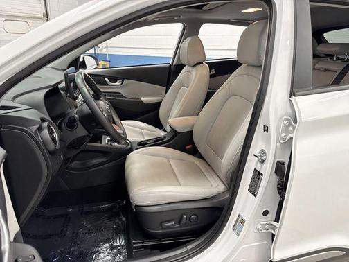 2023 Hyundai KONA Limited