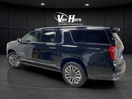 2023 GMC Yukon XL Denali Ultimate