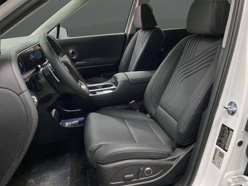 2026 Hyundai SANTA FE HEV SEL Premium