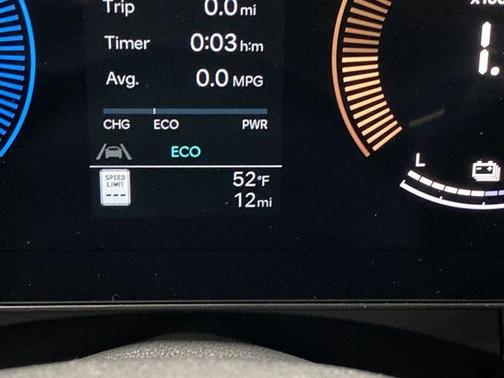 2025 Hyundai SONATA Hybrid SE