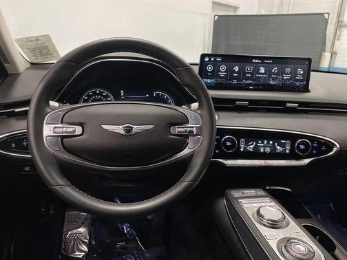 2024 Genesis GV70 2.5T AWD