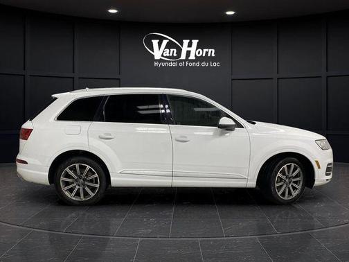 2018 Audi Q7 2.0T Premium Plus