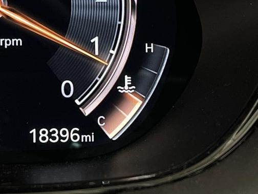 2025 Genesis GV70 2.5T AWD