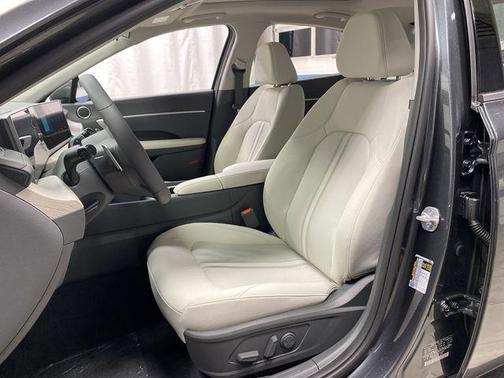 2026 Hyundai SONATA Hybrid SE