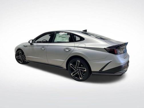 2025 Hyundai SONATA N Line