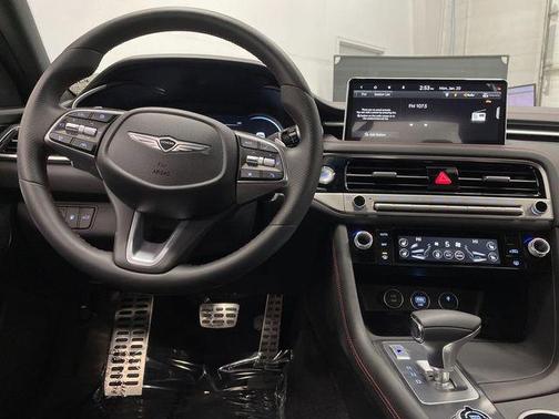 2025 Genesis G70 2.5T AWD