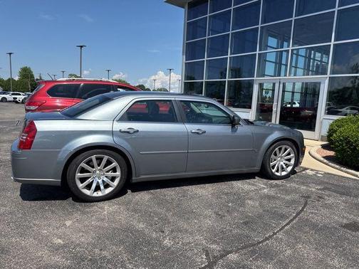 2006 Chrysler 300 SRT8