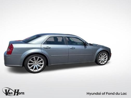 2006 Chrysler 300 SRT8