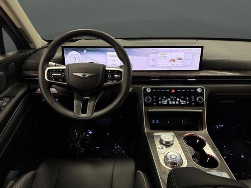 2025 Genesis GV80 2.5T