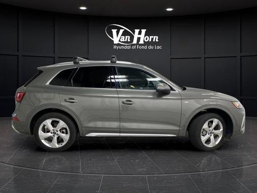 2023 Audi Q5 45 S line Premium Plus