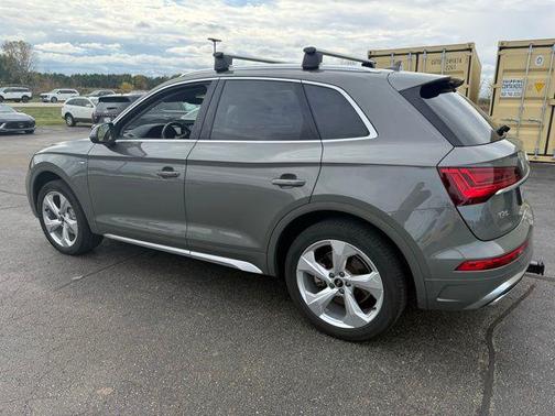 2023 Audi Q5 45 S line Premium Plus