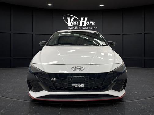 Ceramic White 2022 Hyundai ELANTRA N Base