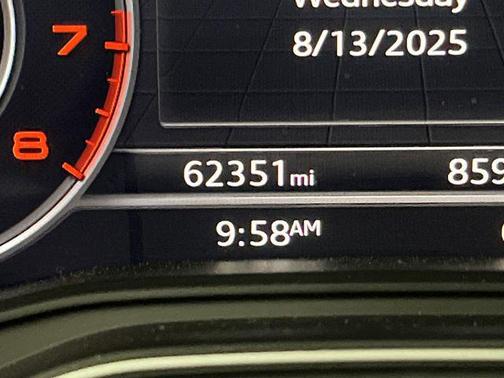 2020 Audi Q5 45 Titanium Premium