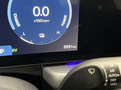 2024 Hyundai SONATA Hybrid Limited