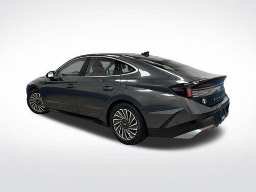 2024 Hyundai SONATA Hybrid Limited