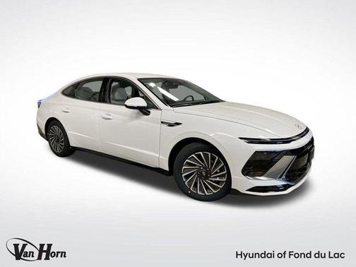 2025 Hyundai SONATA Hybrid SE