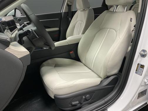 2025 Hyundai SONATA Hybrid SE