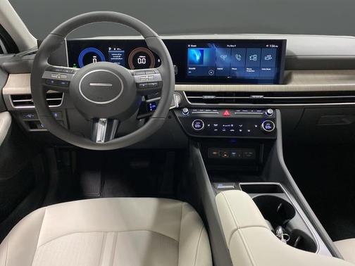2025 Hyundai SONATA Hybrid SE
