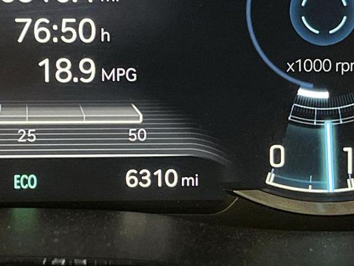 2025 Genesis GV70 3.5T AWD Sport