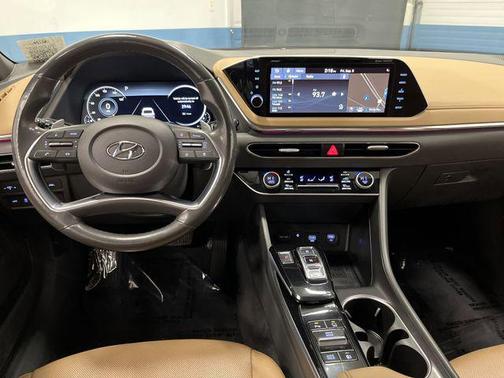 2020 Hyundai SONATA Limited