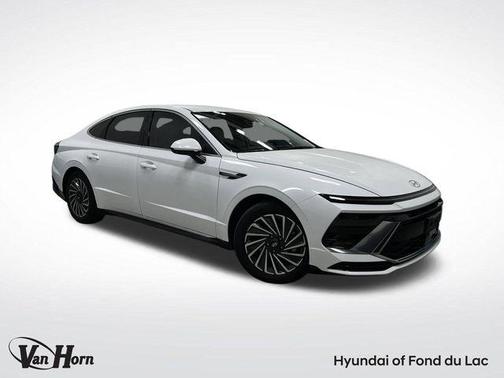 2024 Hyundai SONATA Hybrid SE