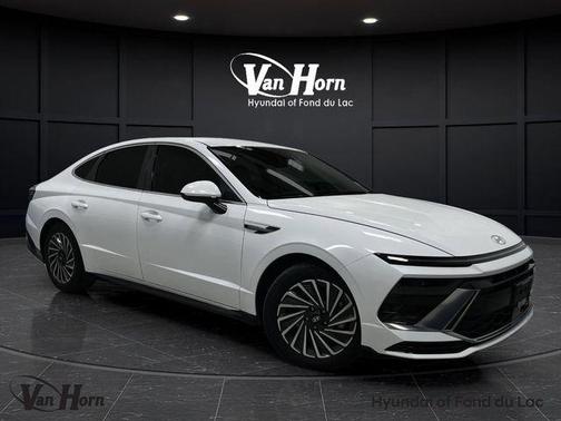 2024 Hyundai SONATA Hybrid SE