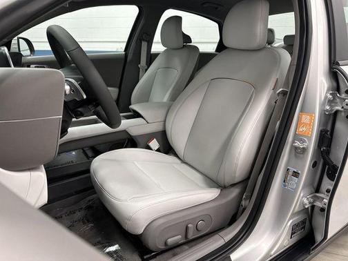2025 Hyundai IONIQ 6 SEL
