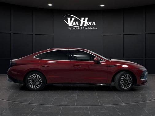 2024 Hyundai SONATA Hybrid Limited