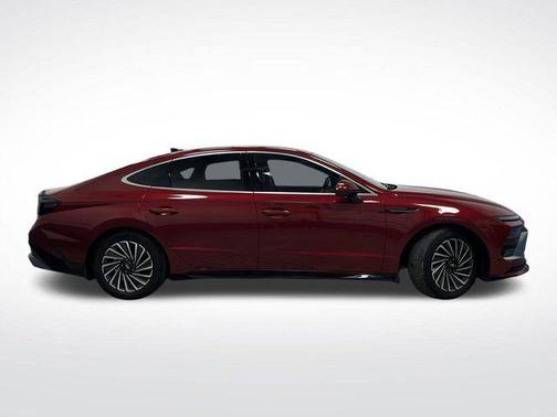2024 Hyundai SONATA Hybrid Limited
