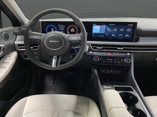 2026 Hyundai SONATA SEL